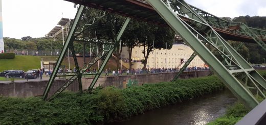 In der Fremde - Wuppertaler SV - Viktoria Köln