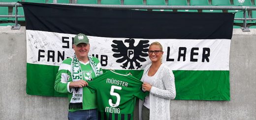 2018/2019 - Saisonspende - Übergabe Fabian Menig Trikot