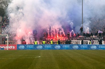 Pyro Osnabrück Fans - Derby SCP - VFL