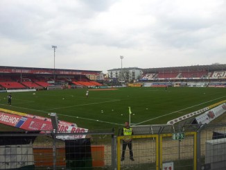 Blick aus dem Gästeblock des Jahnstadions.